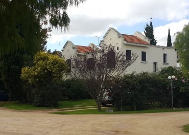 Village Parl I